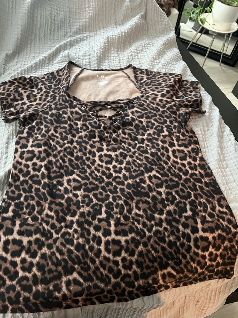 torrid Leopard Lace-Up Short Sleeve Tee - Brown & Black